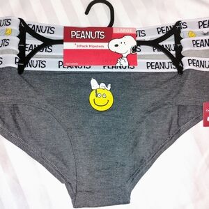 Peanuts Gray Ladies Hipster 3 Pair.